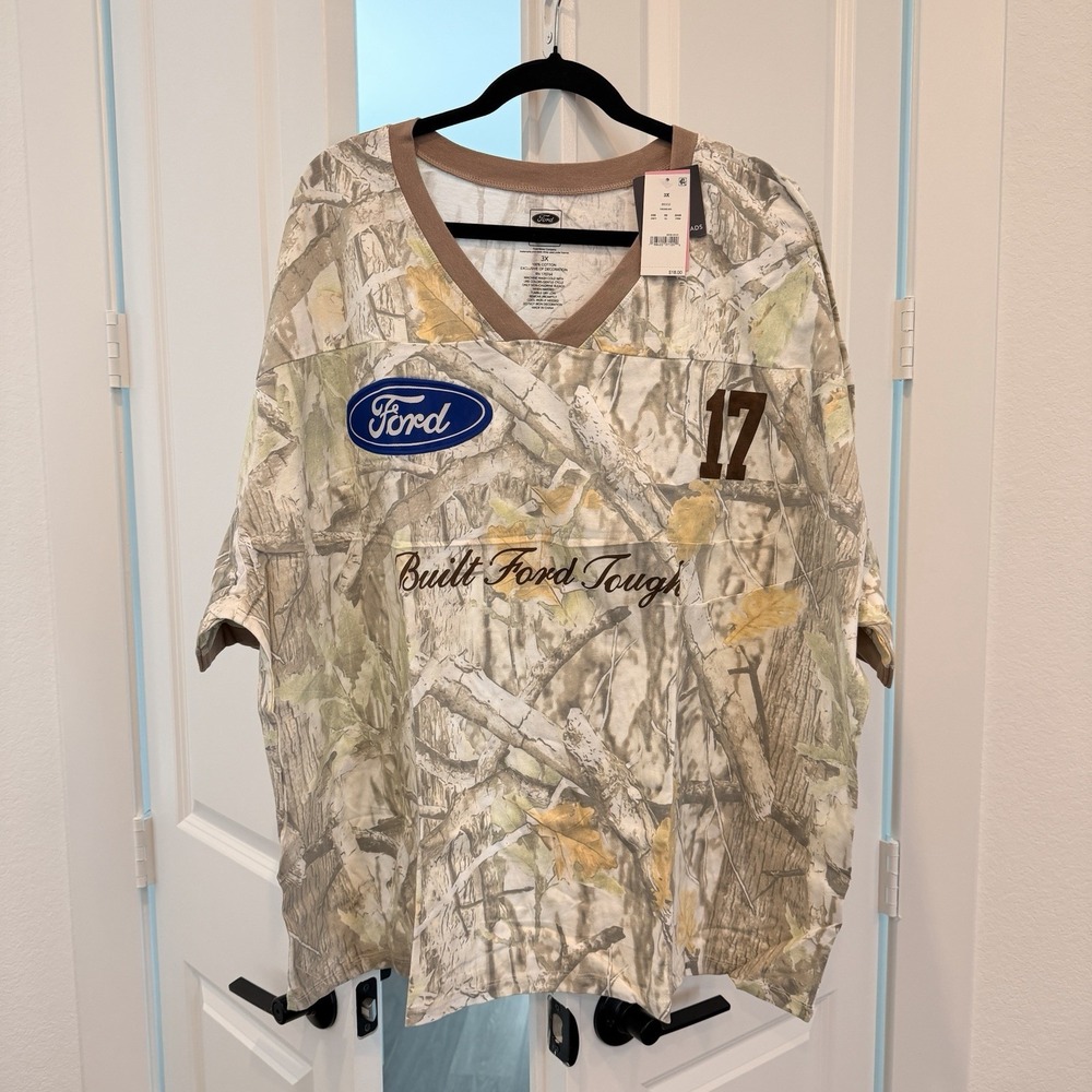 Ford Built Ford Tough FX4 Off Road Camo V-Neck T-Shirt Men's 3X Beige